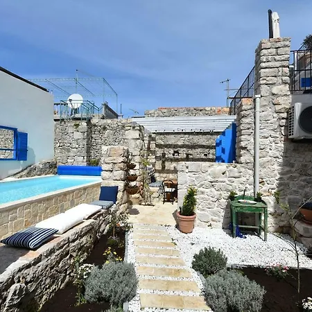 Kuca Babe Stane Murter