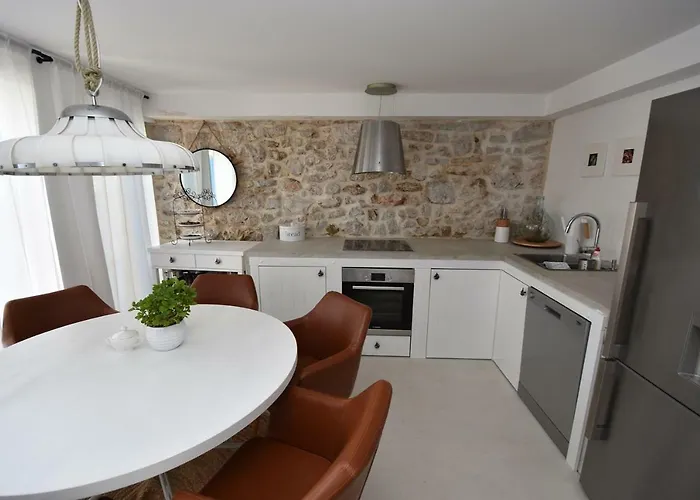 Kuca Babe Stane Vila