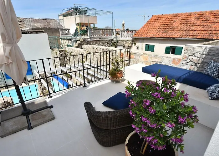 Kuca Babe Stane Vila *