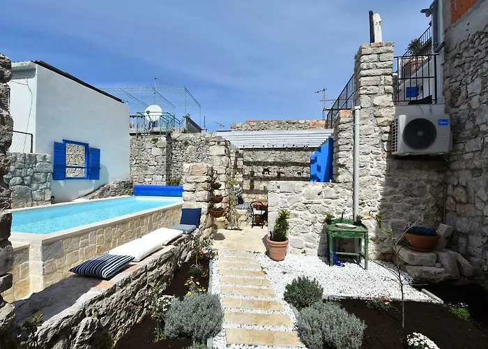 Kuca Babe Stane Murter