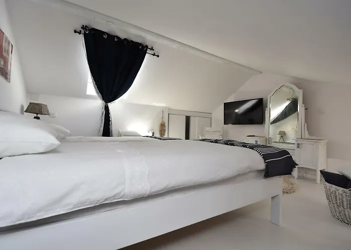 Kuca Babe Stane Murter