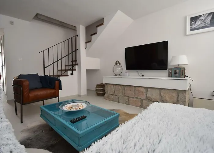 Villa Kuca Babe Stane *