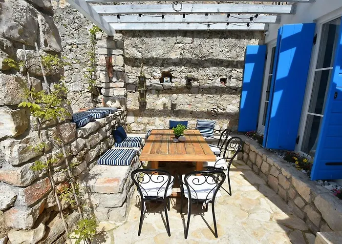 Villa Kuca Babe Stane Murter