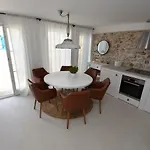 Villa Kuca Babe Stane Murter